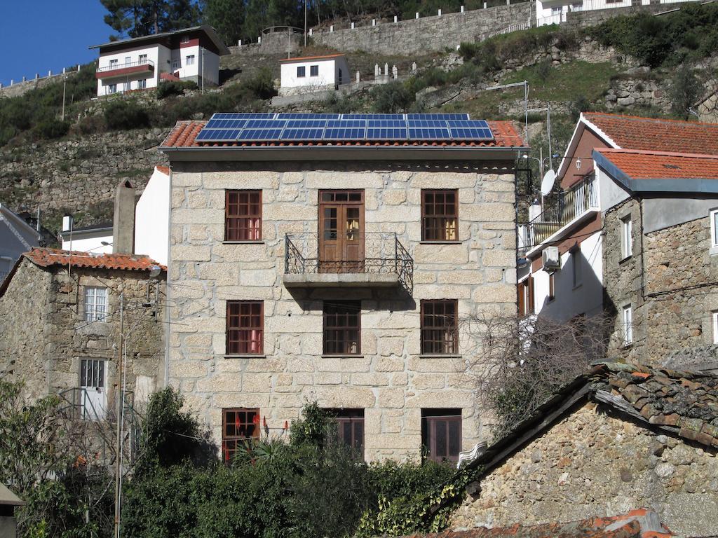 Casa Das Lages Alvoco da Serra Luaran gambar